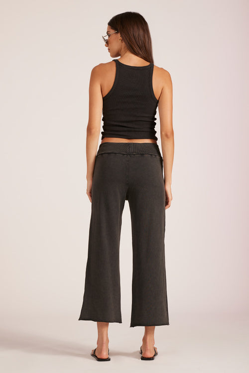 Comfort Waist Crop Flare - Heather Black