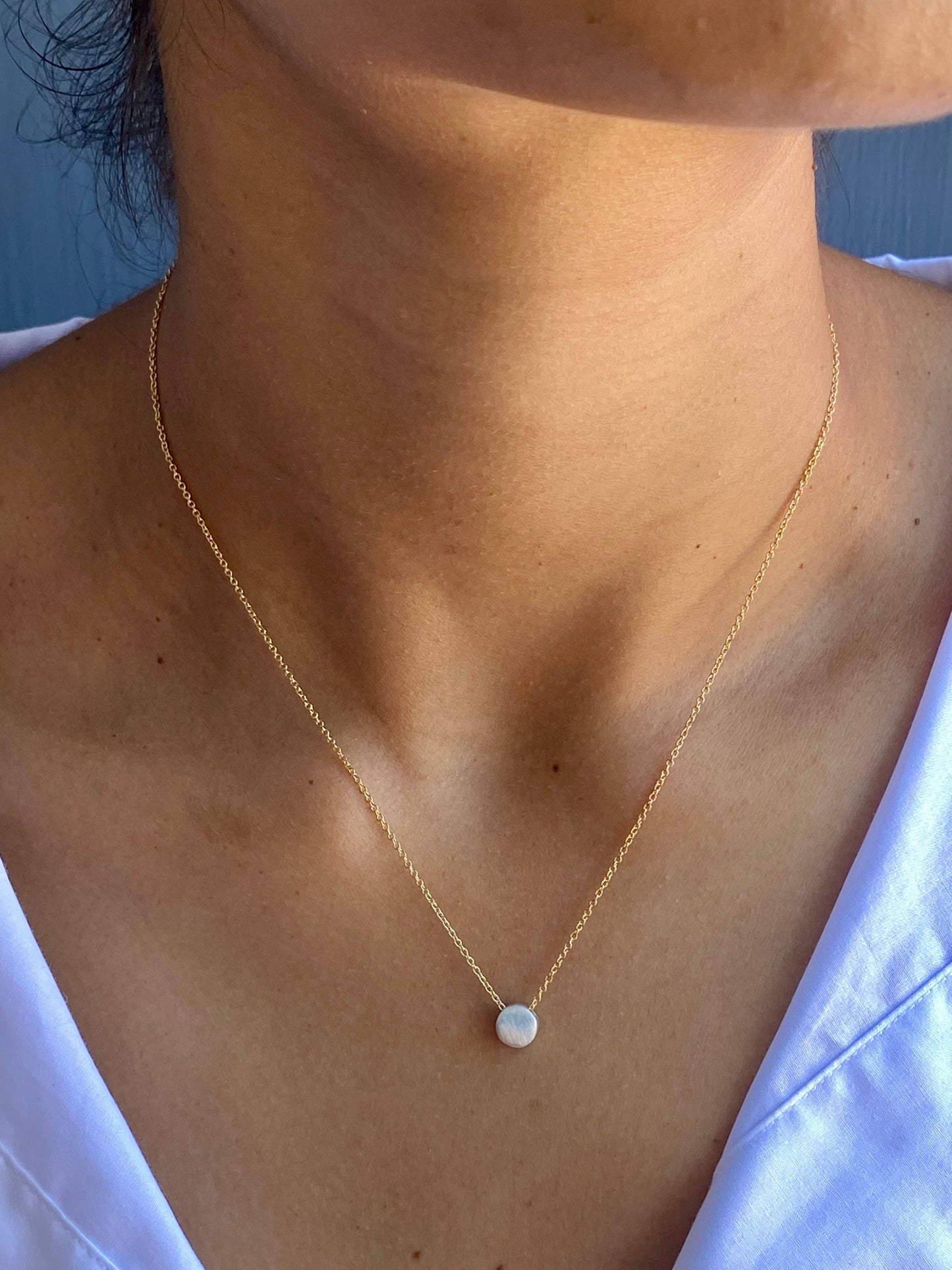 Tiny circle necklace