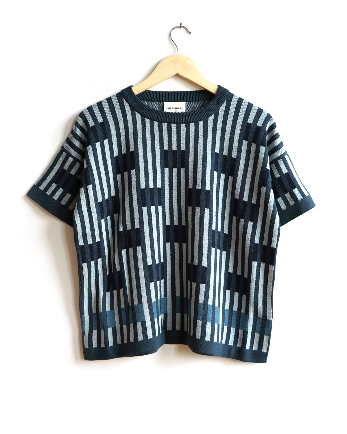 Bauhaus Sweater (blue/black) - Cinder