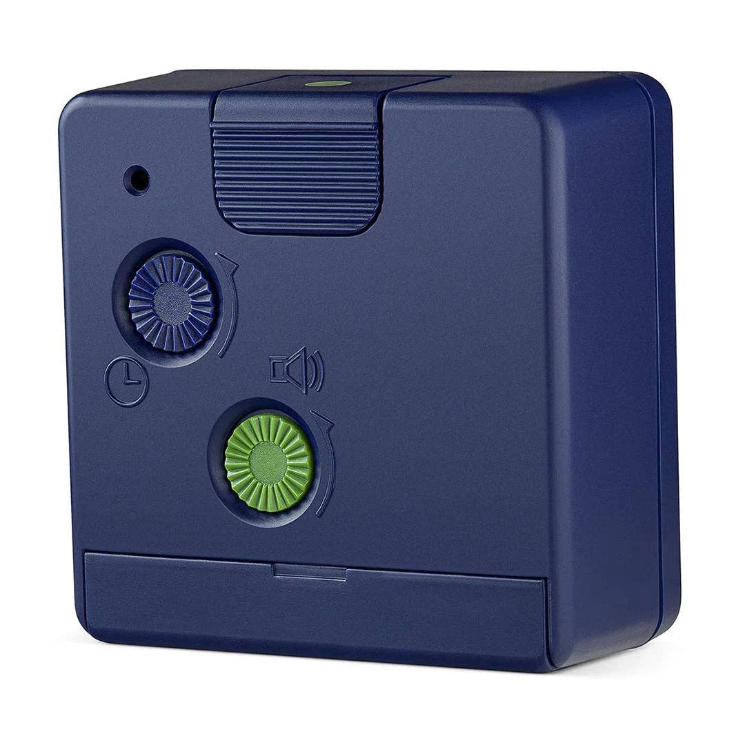 Braun - Travel Alarm Clock BC02