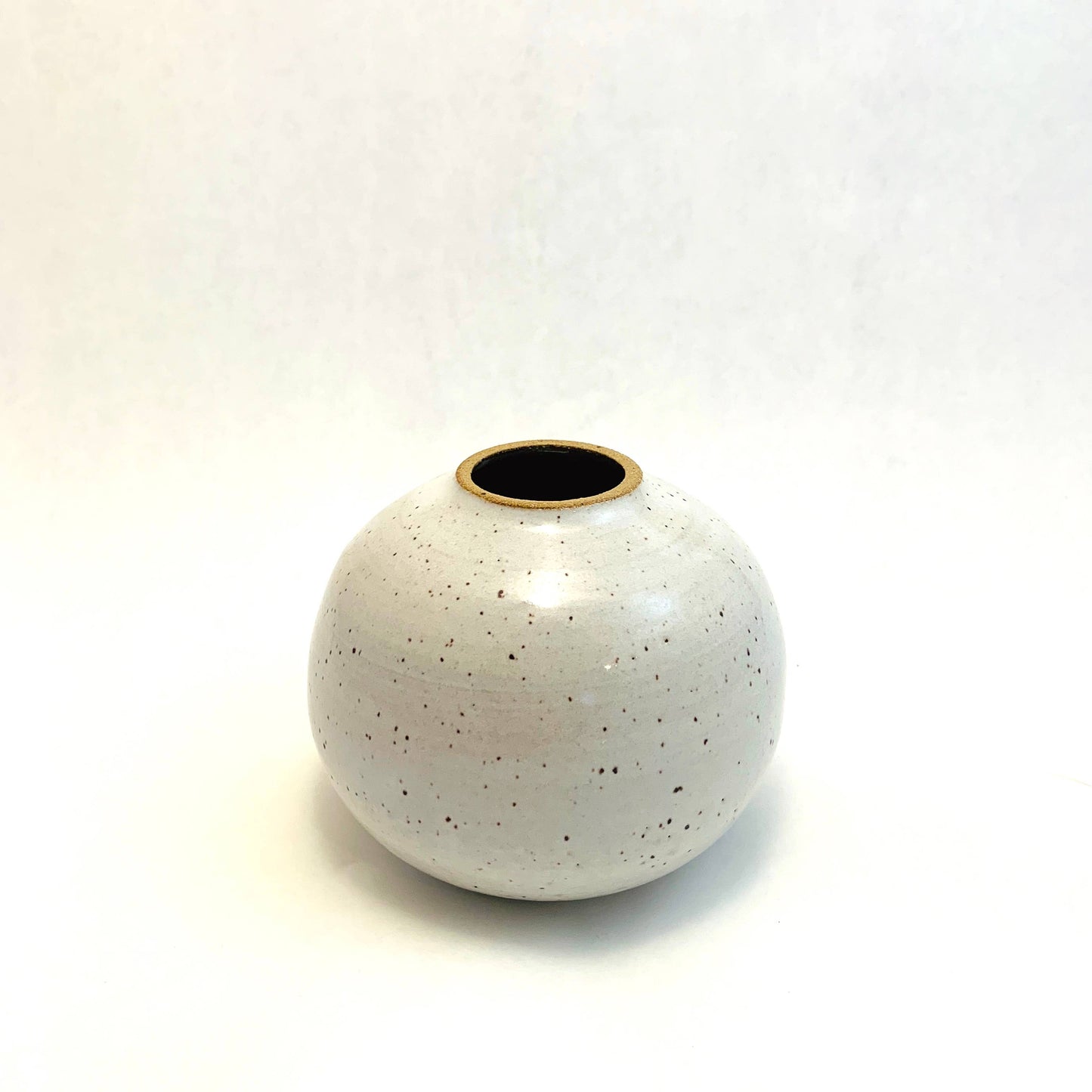 Round Vase