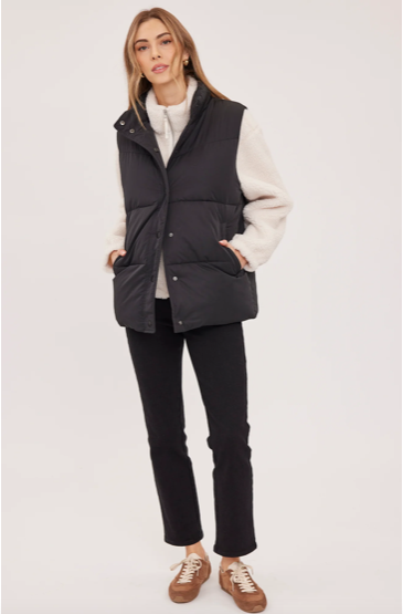 Black Shilo Puffer Vest