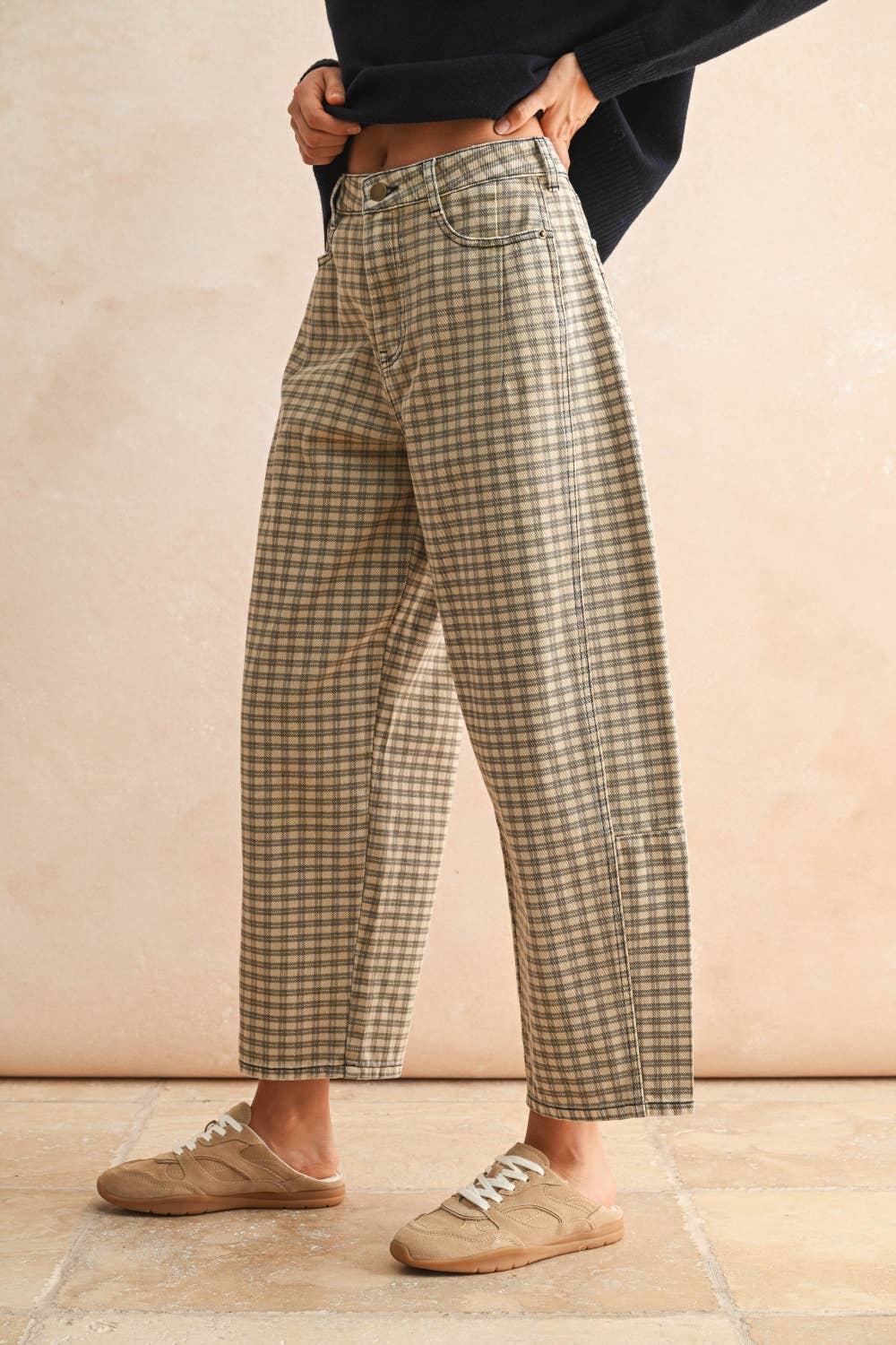 Mini Checker Barrel Pants