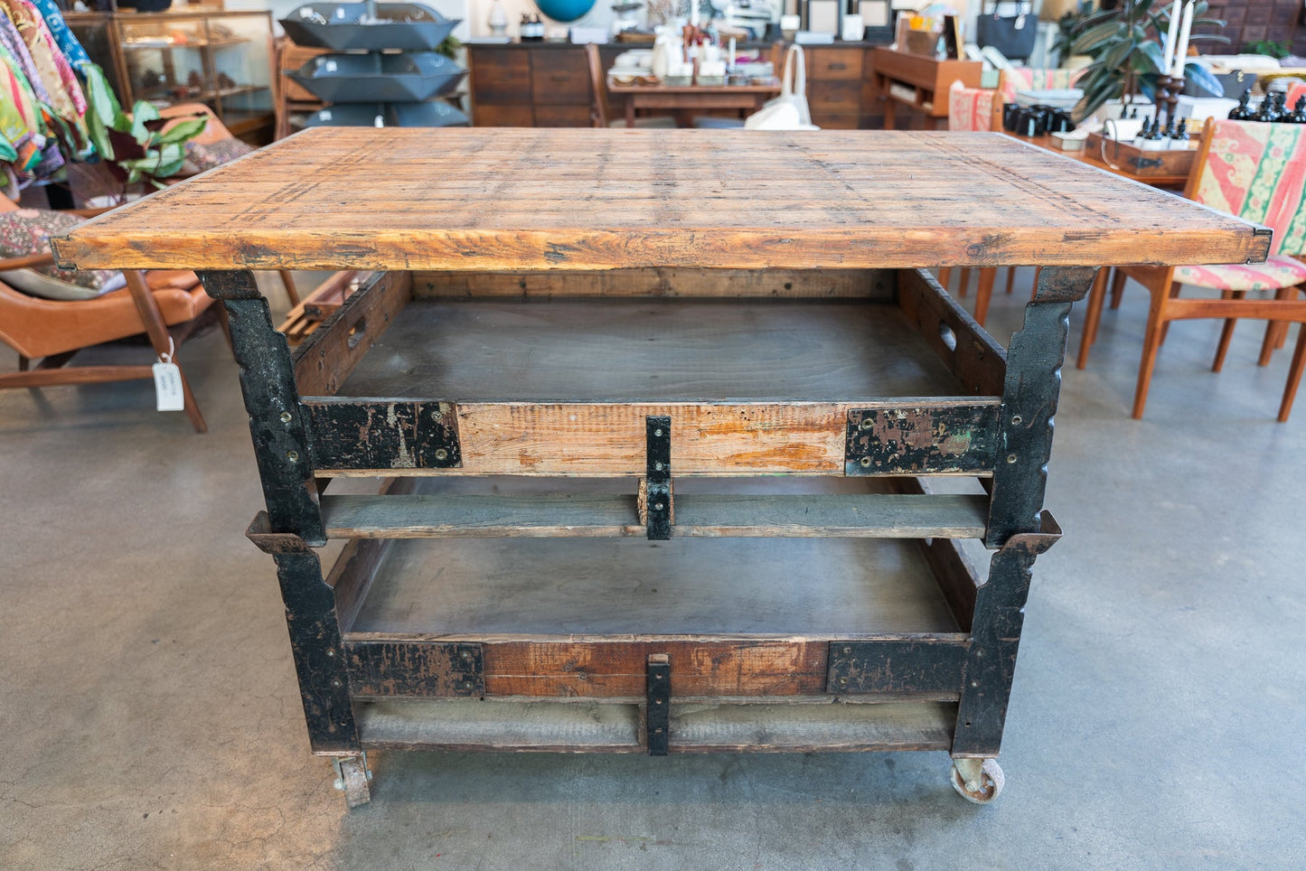 Repurposed Crate Kitchen Island