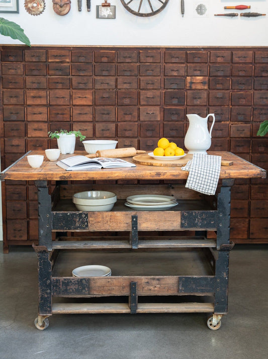 Repurposed Crate Kitchen Island